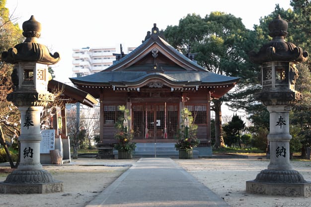 壱岐神社の拝殿正面